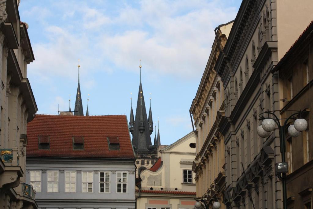 Old Town Charming Apartments Praga Esterno foto